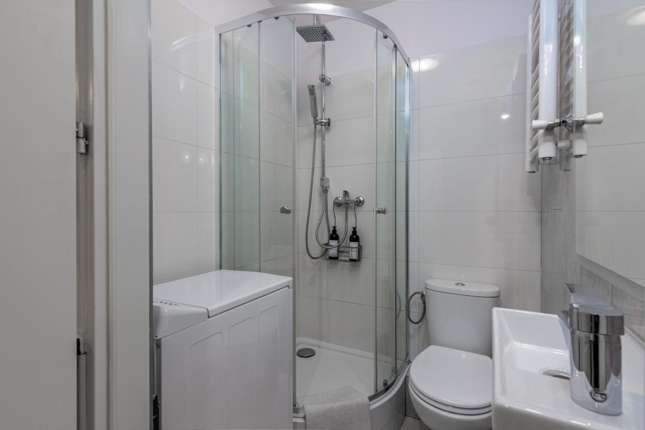Andersena Modern A - 10 Min Cmkp - 5 Min Metro - 15 Min Center Apartment Warsaw Exterior photo
